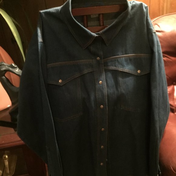 Women's Misty Harbor Denim Shirt  Size 3X - Picture 2 of 5